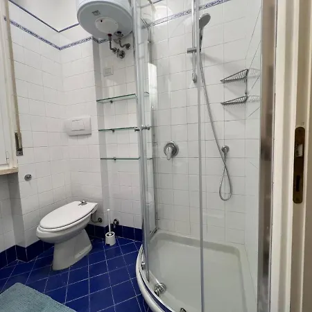 Liguria Holidays -sail Away Apartamento *